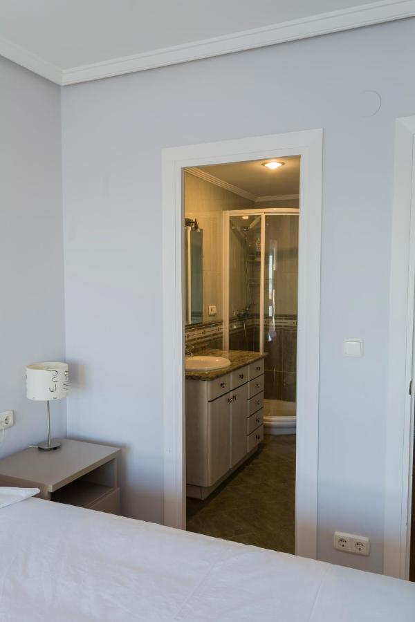 Txingudi by Basquelidays Apartment Hondarribia Bagian luar foto