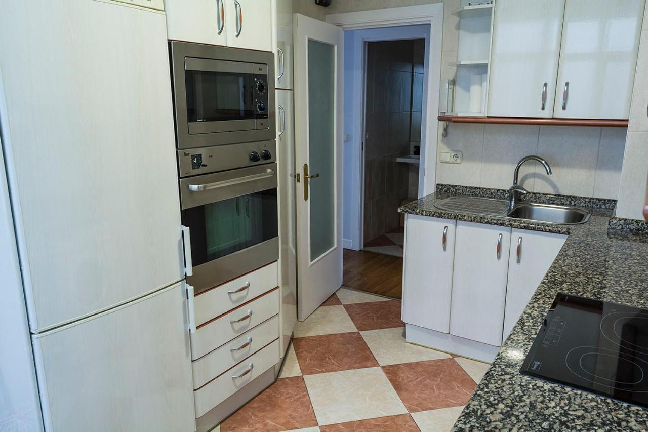 Txingudi by Basquelidays Apartment Hondarribia Bagian luar foto